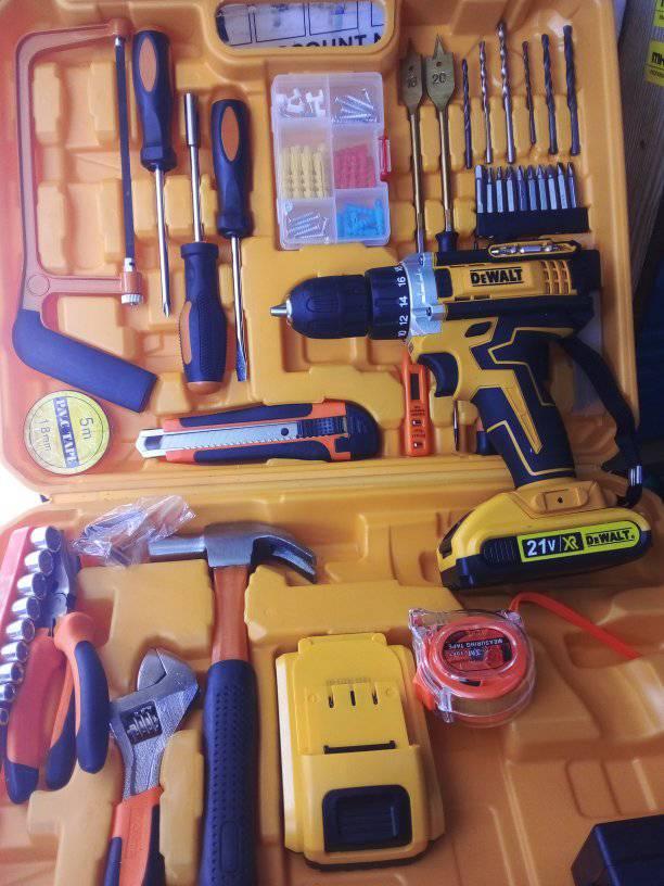 200541422_1653309034863092_501148247308380200_n-1.jpg Dewalt 21V Cordless Electric Drill 47PC Tool Set WITH 2 Batteries