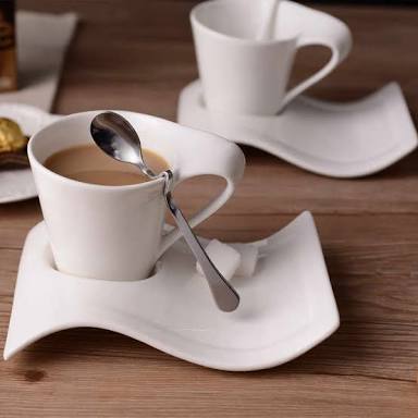 Porcelain Swag cup