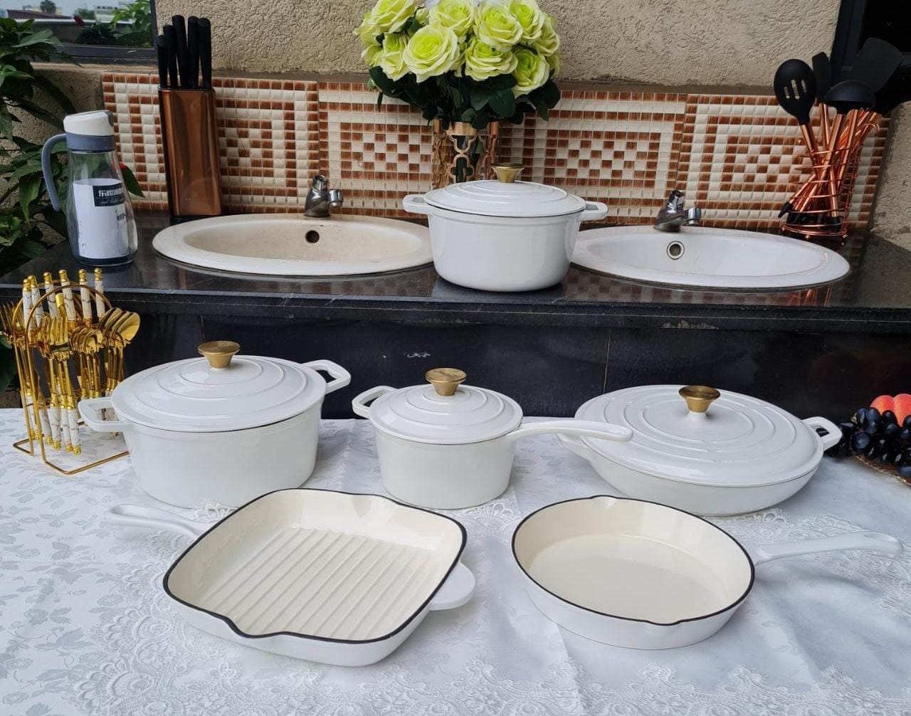 Enamel Cast iron cooking pots