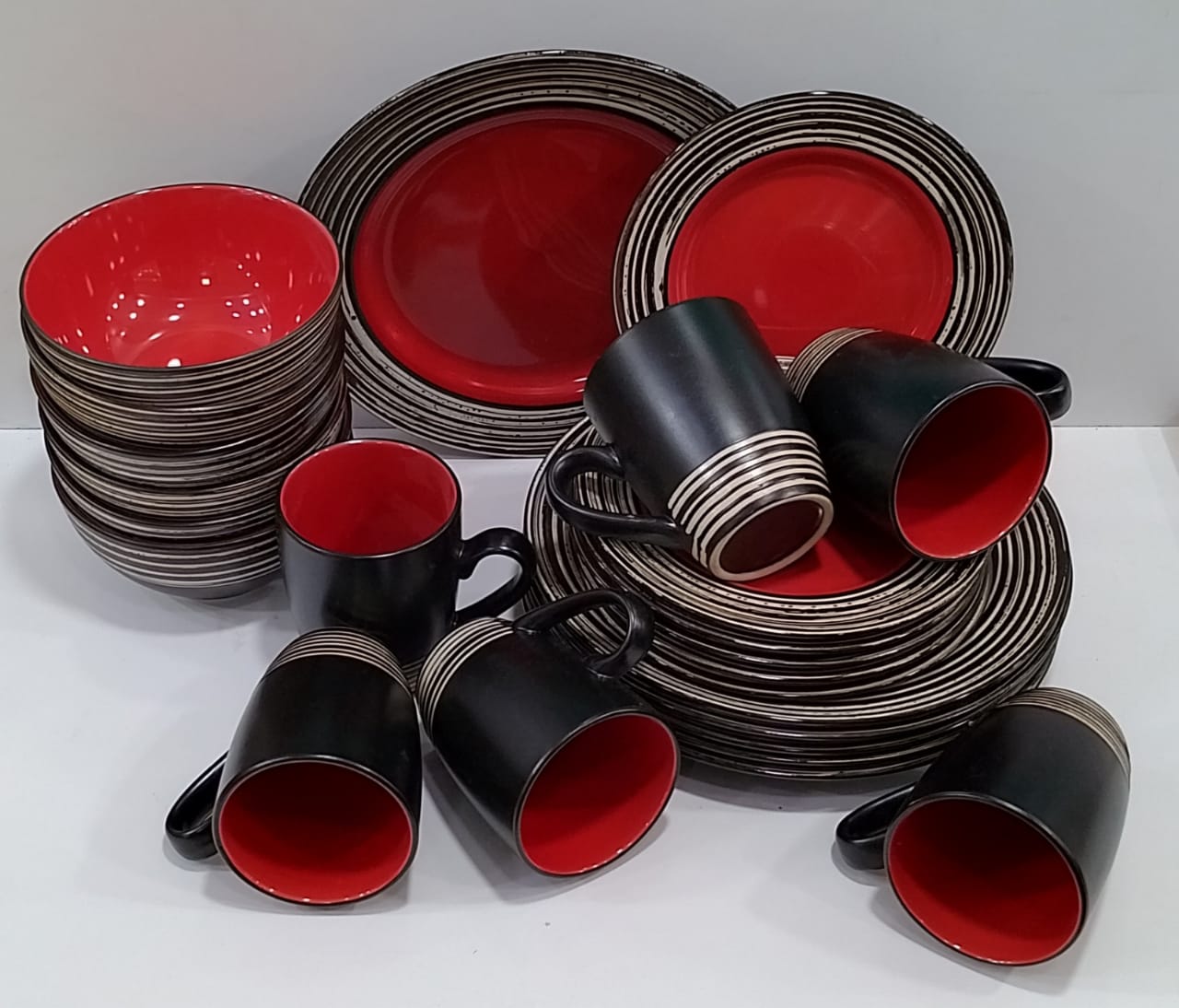 IMG-20221010-WA0055.jpg Ceramic Dinner set