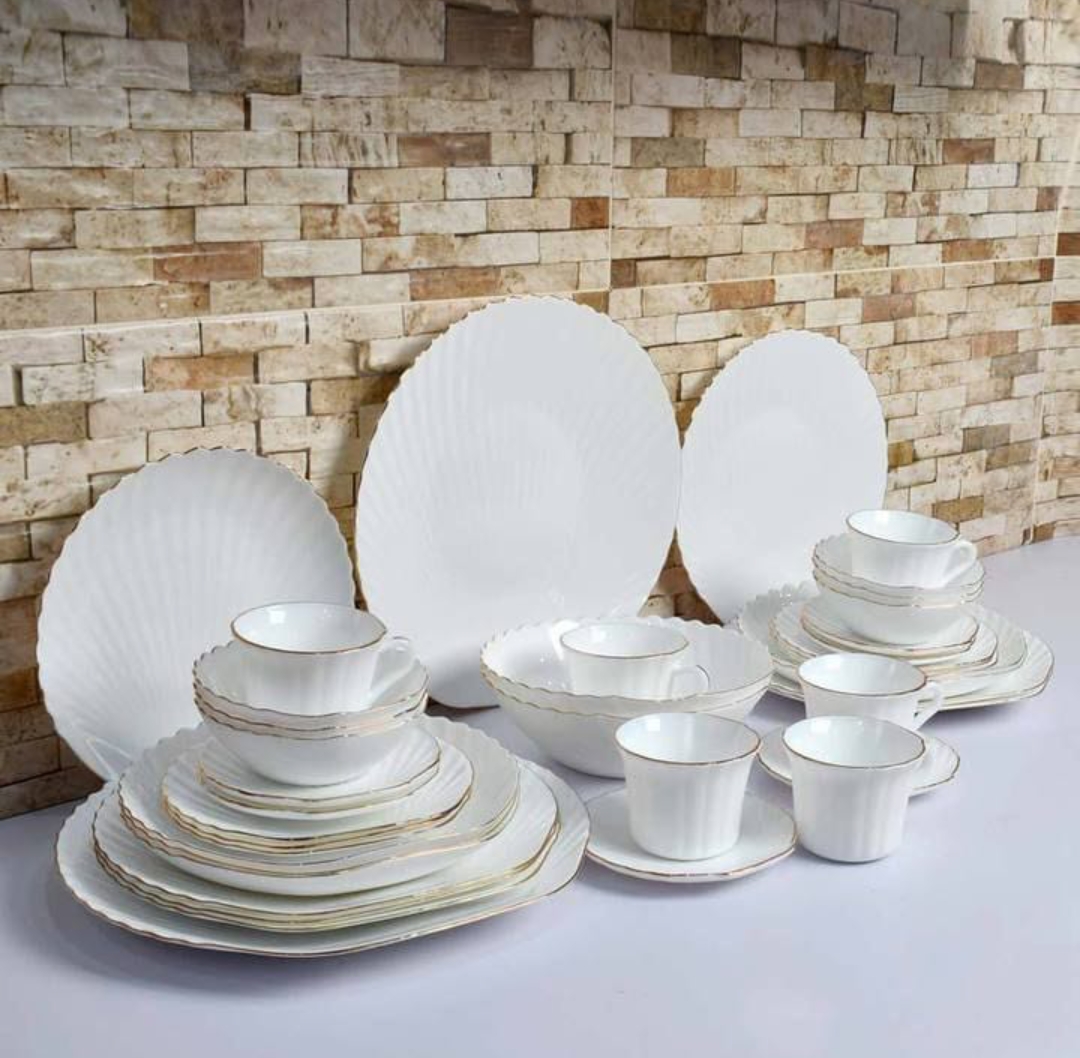 Screenshot_2022-03-16-22-49-22-83_7352322957d4404136654ef4adb64504.jpg 40pcs dinner set